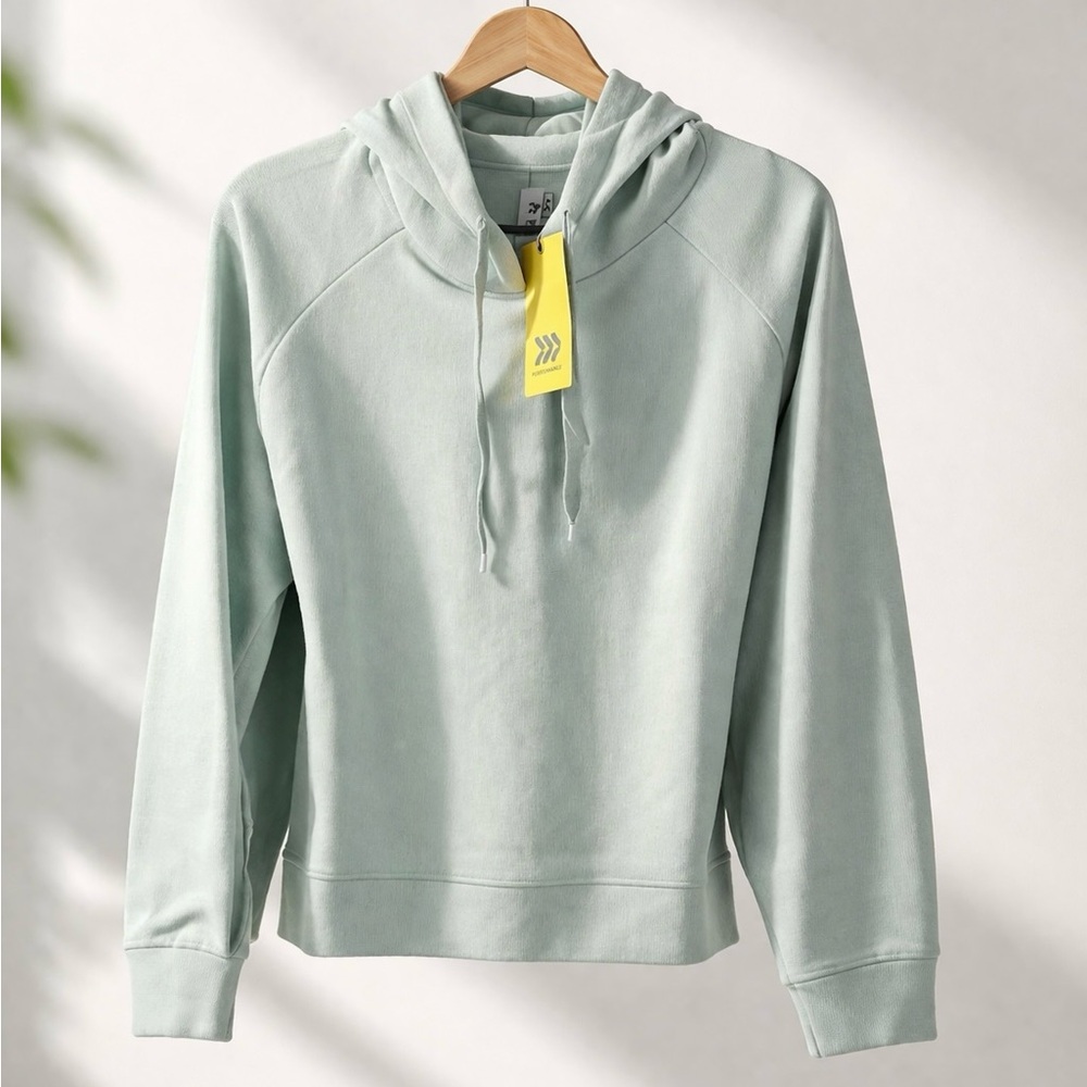 NWT all in motion cozy ribbed cropped hoodie
